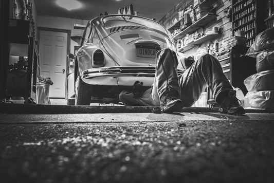 Commute Vehicle Maintenance: When to DIY vs When to Call a Pro