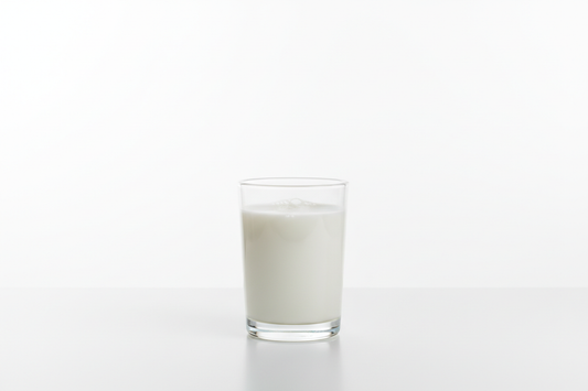 Can Cats Eat Milk
