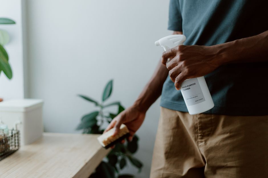 How to Make a Natural All-Purpose Cleaner That Actually Disinfects and Smells Like a Spa