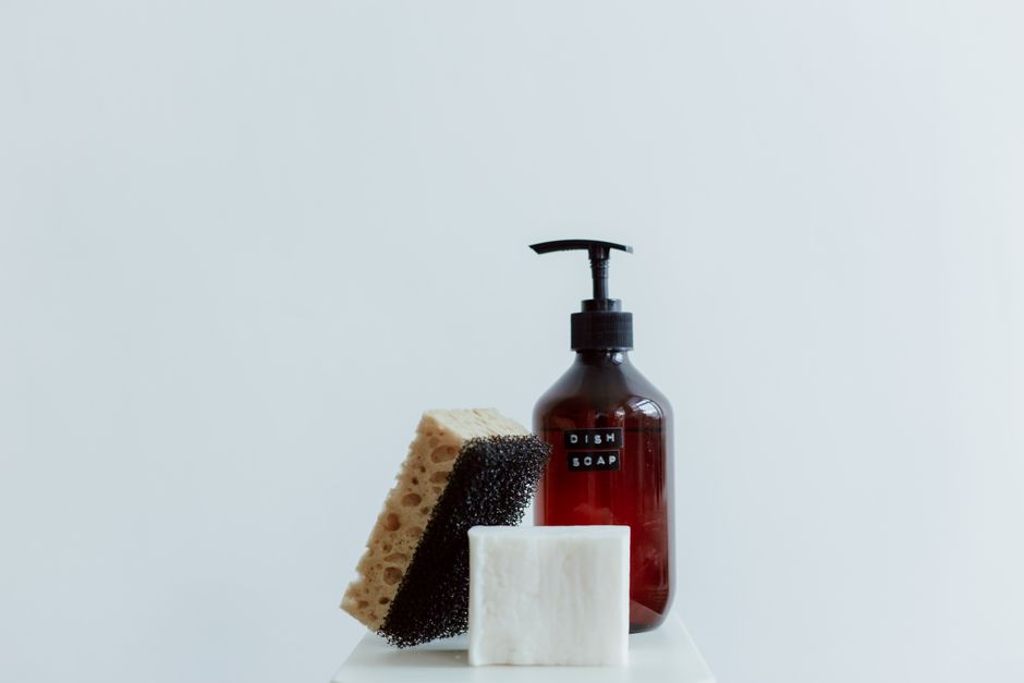 The Hidden Waste in Your Dishwashing Routine: A Complete Guide to Zero Waste Dishwashing