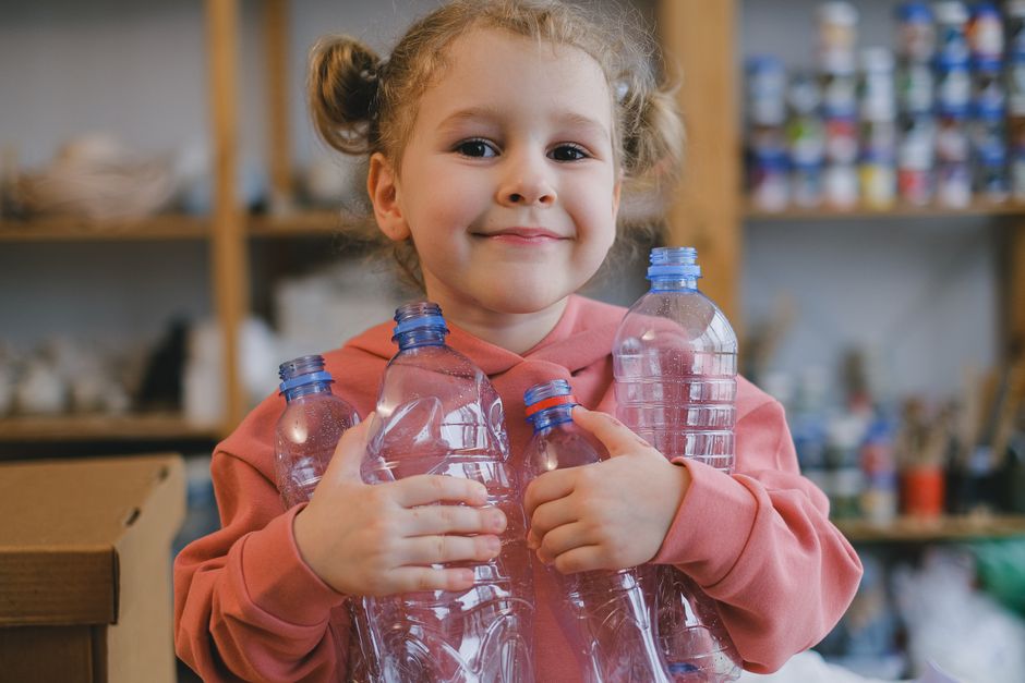 The Family Pet Sustainability Swap: How to Reduce Waste and Teach Kids Eco-Friendly Care Without Sacrificing Fun