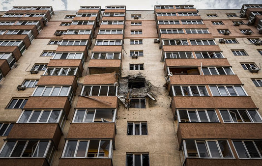 The Soundproofing Survival Guide for Apartment Renters: No Drills, No Damage, No Complaints
