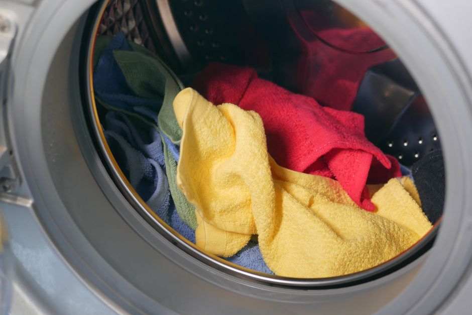How to Deep Clean the Inside of a Washing Machine for Better Laundry Results