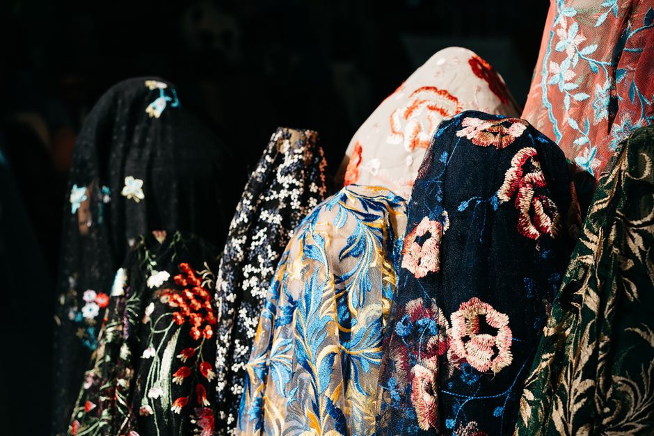 Sustainable Fashion Made Simple: Ten Easy Swaps to Transform Your Wardrobe Today