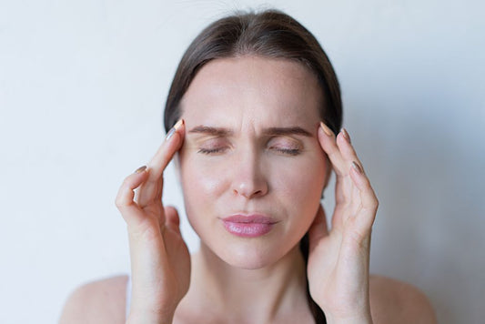 The Dry Skin Migraine Connection: How Dehydrated Skin Triggers Headaches and What to Do About It