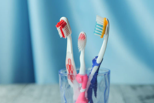 How to Deep Clean Your Electric Toothbrush Handle and Charging Base: A Step-by-Step Guide