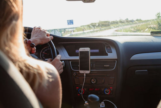 Car Phone Mount Setup: A Beginner's Guide to Safe, Secure Phone Use on the Road
