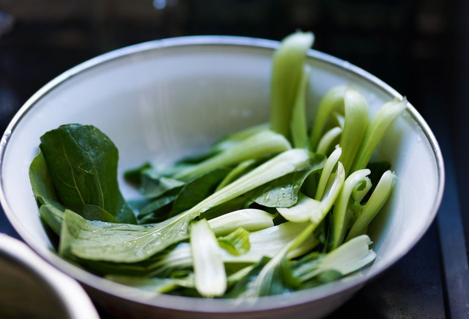 How to Keep Bok Choy Crisp: Best Storage Methods for Leafy Asian Greens