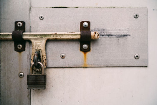 How to Fix a Sagging Gate Without Professional Help