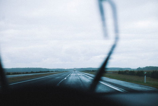 The Long-Distance Windshield Care System: Essential Prep and Tools for Epic Road Trips