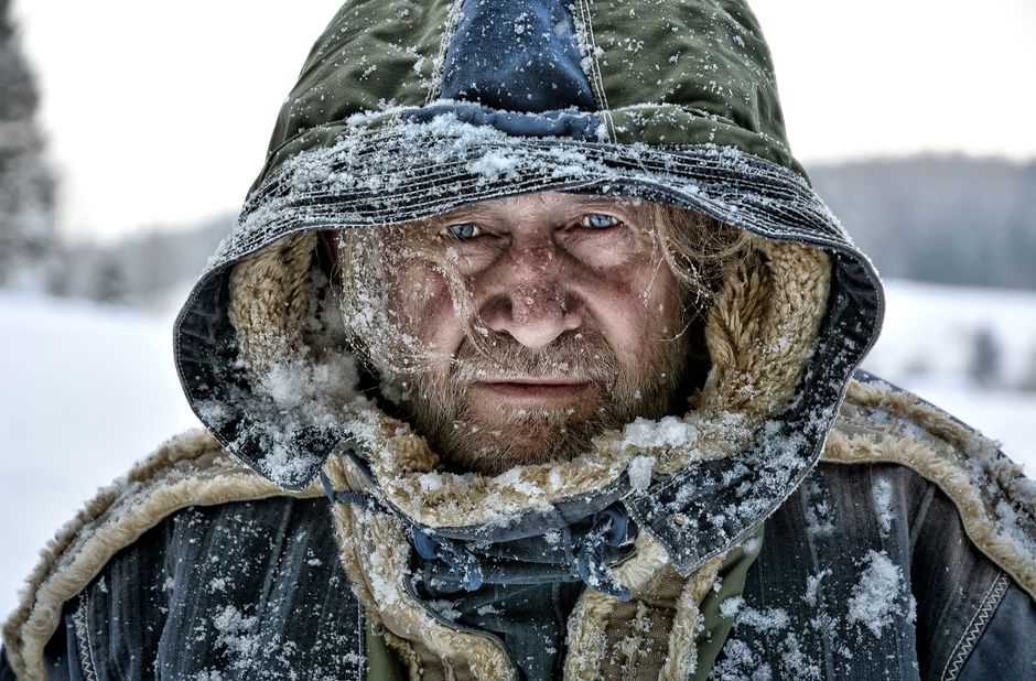 Winter Eye Strain Survival Guide: Essential Relief Strategies for the Cold Months