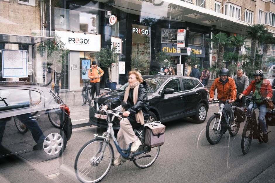 How to Transition from Driving to Bicycle Commuting Without Breaking Your Routine