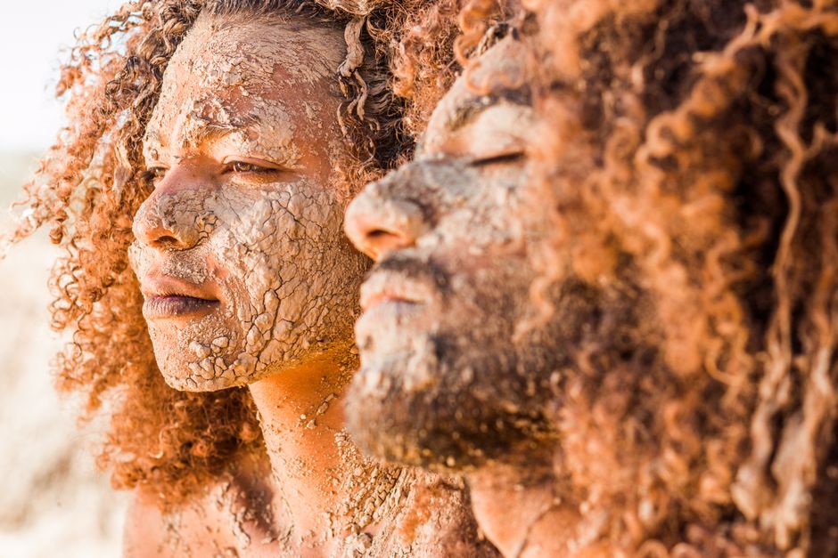 How to Fix Dry, Flaky Winter Skin: A Complete Step-by-Step Routine for Men and Women