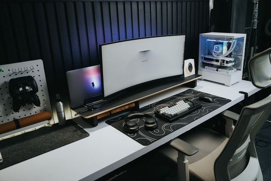 How to Organize a Small Home Office with Standing Desk and Minimal Clutter