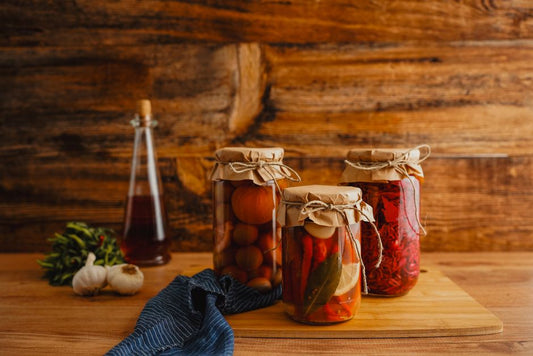 The Complete Guide to Vinegar-Based Cleaning: Natural DIY Methods That Actually Work