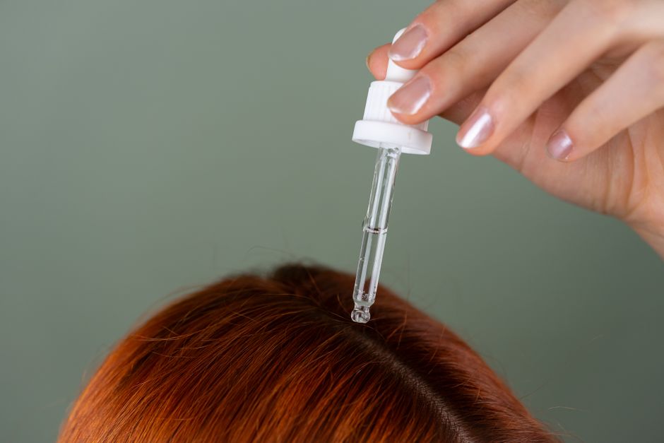 Can a Nighttime Skin and Hair Routine Boost Your Morning Glow and Scalp Health? A Step-by-Step Guide for Women Over 30
