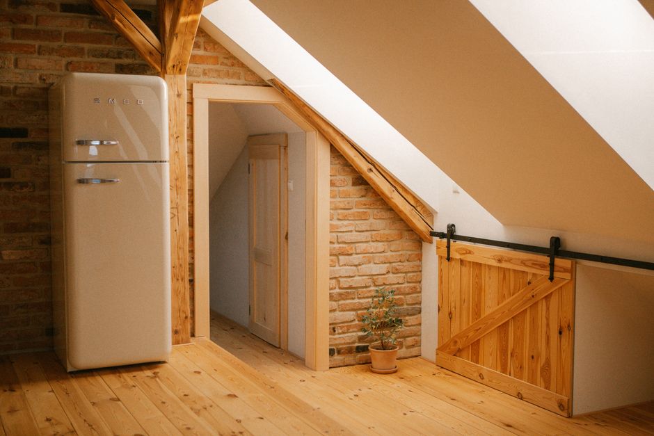 Natural Insulation Hacks for Your Small Apartment: Cozy Up Without the Renovation