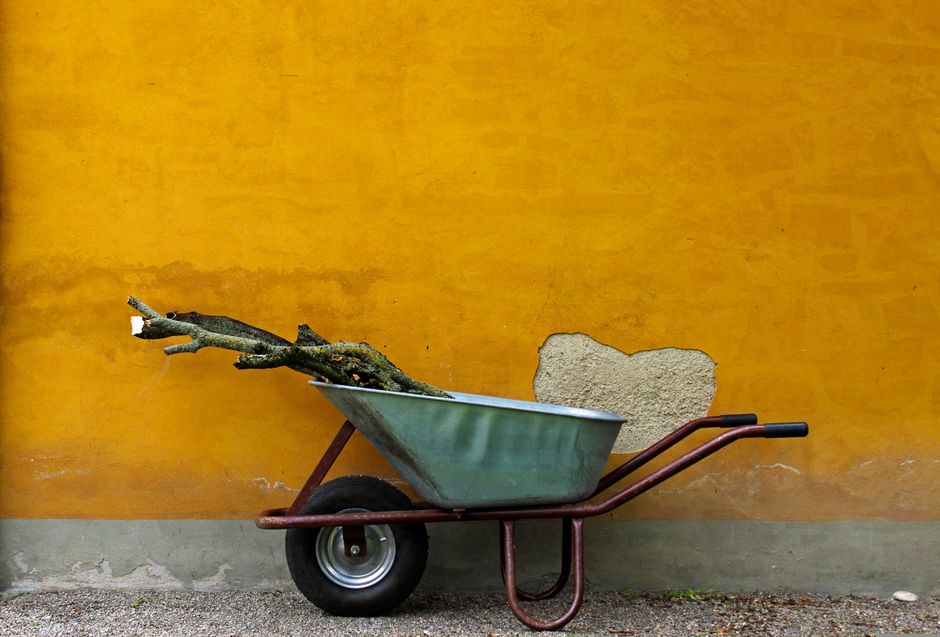 Essential Landscaping and Hardscaping Tools for Old Homes: A Complete Guide