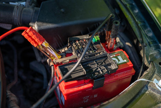 How to Build a DIY Vehicle Commuting Emergency Kit That Actually Works