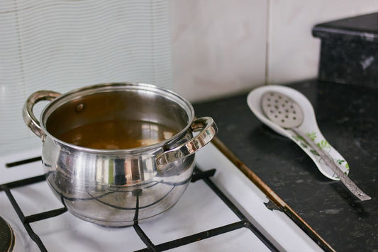The Ultimate Guide to Soup Making in a Small Kitchen: Essential Tools and Techniques