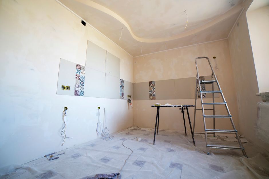 Why Your Wall and Ceiling Patch Keeps Failing—and How to Fix It Right