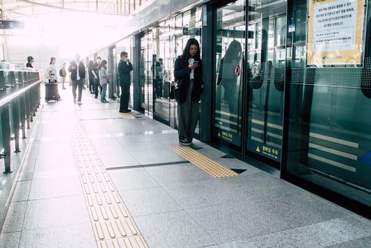 The Complete Commuting Checklist: Essential Tools and Systems for Every Commute