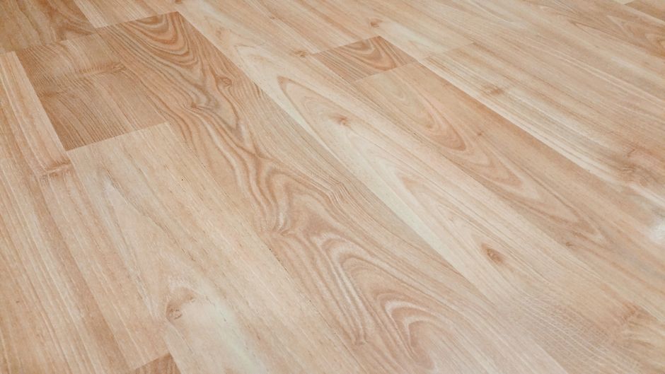 How to Clean a Dried Latex Paint Spill from Laminate Flooring Without Damaging the Finish