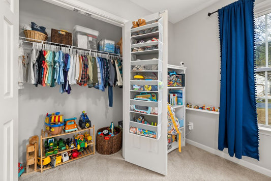 How to Organize Kids Toys With a Small Bedroom: Space-Saving Storage Solutions