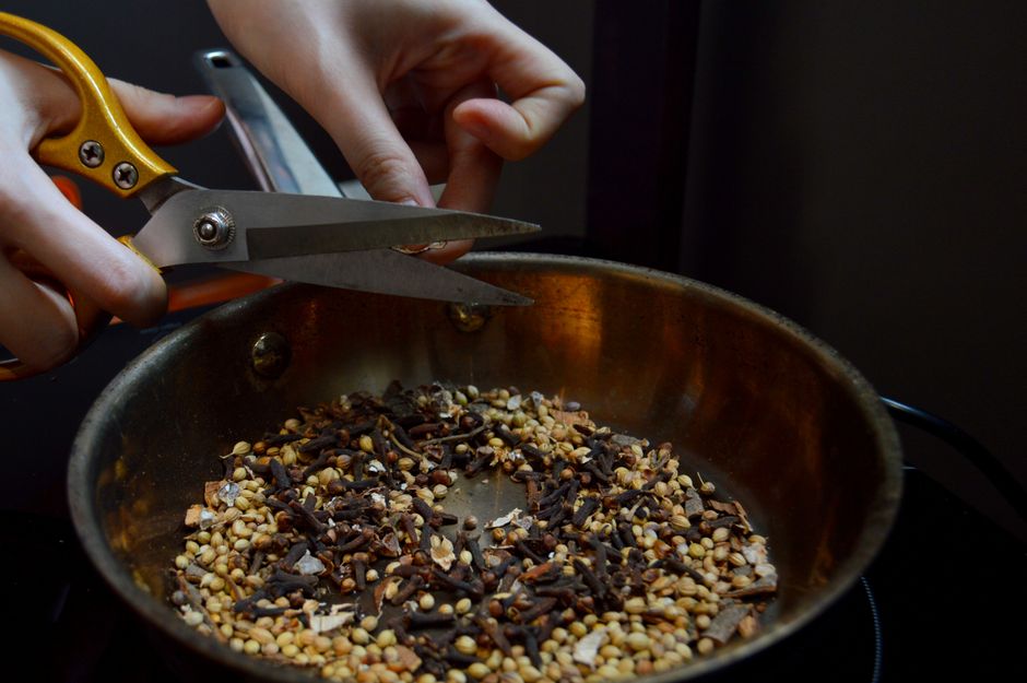 The Beginner's Guide to Seasoning: Essential Tools and Techniques for Flavorful Meals