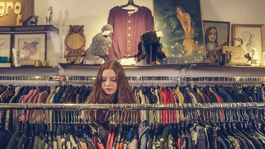Pros and Cons of Secondhand Shopping: A Balanced Complete Guide