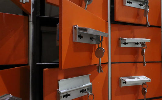 Vertical Storage Solutions for Seniors: Essential Tips for Easy Access and Safety
