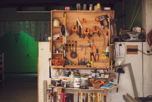 The Renters Guide to Bedroom Organization: No-Drill, No-Mark Solutions That Actually Work