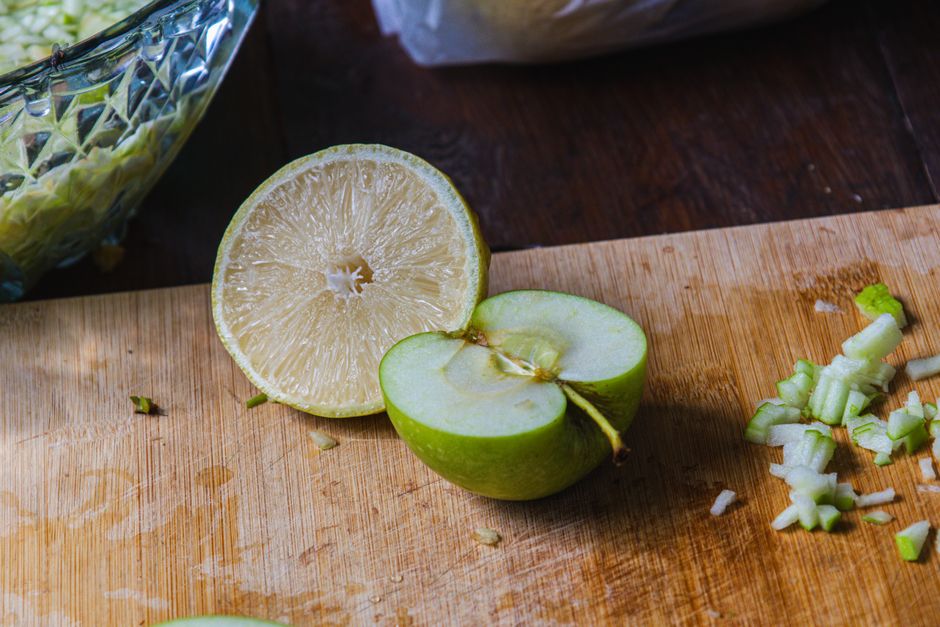 The Ultimate Time-Saving Kitchen: Smart Tools That Cut Prep, Cooking, and Cleanup in Half