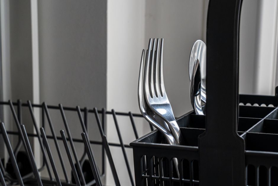How to Prevent Stainless Steel Buildup: A Practical System for Lasting Shine