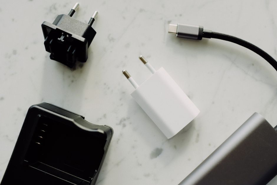 Essential Travel Adapter and Electronics Tips for Stress-Free Journeys