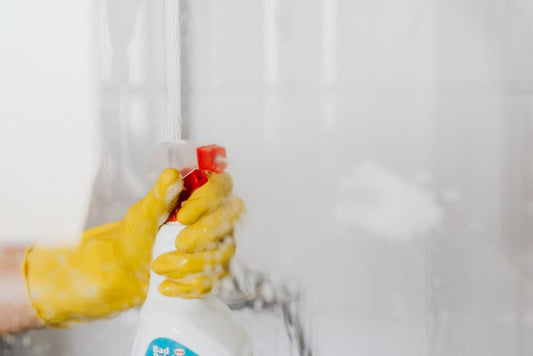 How to Remove Hard Water Stains from Shower Glass in Under 30 Minutes