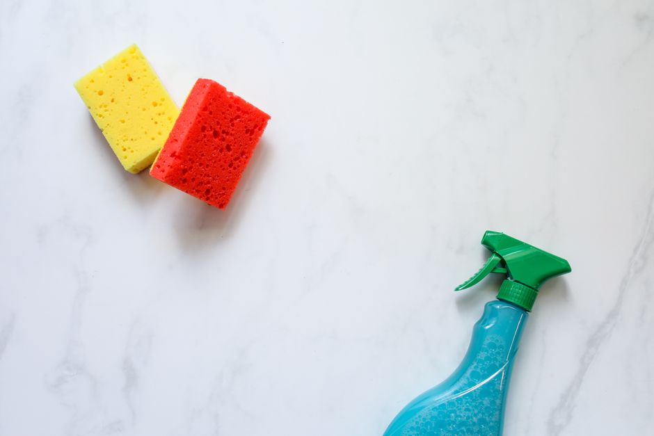 Vinegar Cleaning Hacks for Homes with Kids: Safe Solutions for Everyday Messes