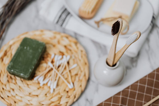 How to Reduce Bathroom Plastic Waste: A Step-by-Step Guide to Low-Waste Personal Care