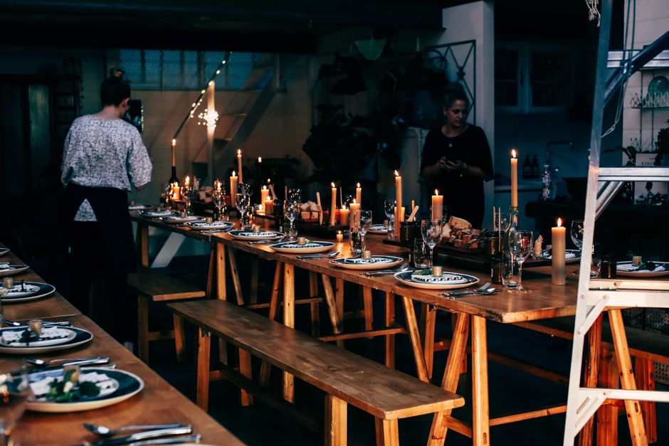How to Host a Zero-Waste Dinner Party Without Sacrificing Style