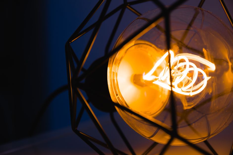 LED vs. Halogen vs. Smart: The True Cost of Home Lighting Installation