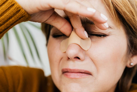 How to Relieve Sinus Congestion Naturally with Home First Aid Techniques
