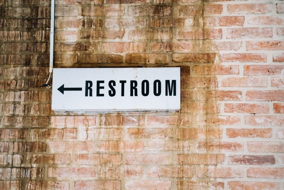 The Seasonal Bathroom Reset: A Complete Guide to Deeper Cleaning Without the Overwhelm