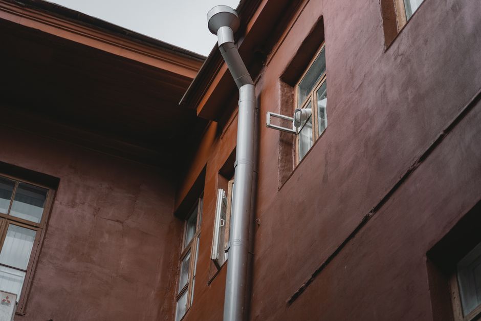 How to Stop Basement Water Seepage Without a Plumber: A Complete Guide