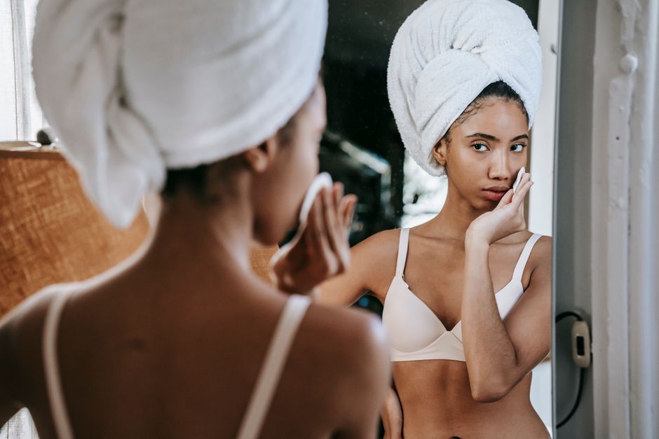 How to Build a Sustainable Morning Routine for Sensitive Skin Without Irritation