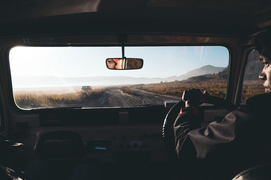 First Road Trip Packing Guide for New Drivers: Essential Tools for Confidence Behind the Wheel