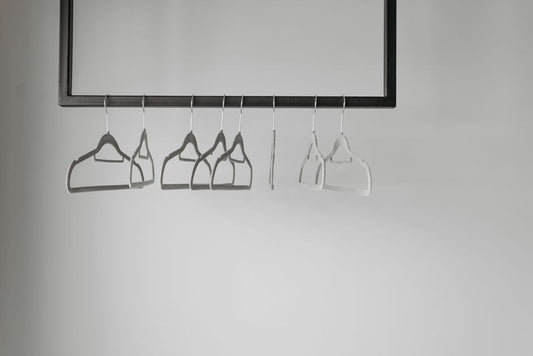 The Ultimate Guide to a Capsule Wardrobe Closet: Declutter, Organize, and Maximize Space