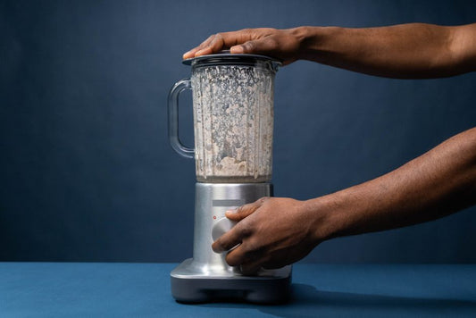 The Complete Guide to Smoothies Without a Blender: Techniques and Tools for a Flawless Blend
