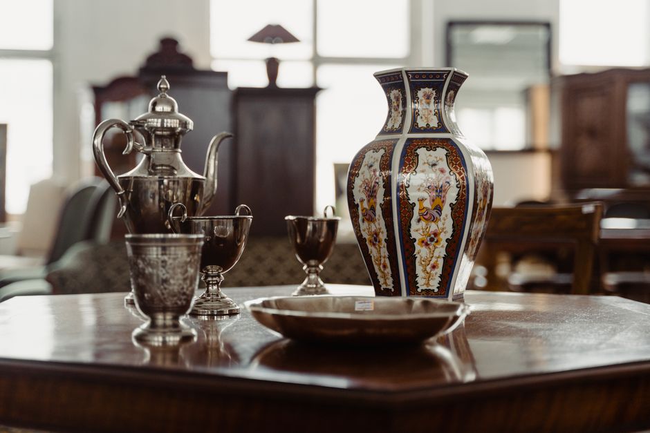 Furniture Repair vs. Replacement: A Honest Cost Comparison for Decorative Pieces