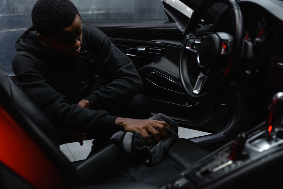 How to Clean Car Interior Like a Pro: Step-by-Step Guide for a Spotless Cabin