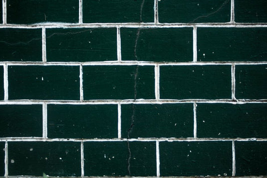 Tile Grout That Actually Lasts: How to Avoid Crumbling, Cracking, and Discoloration